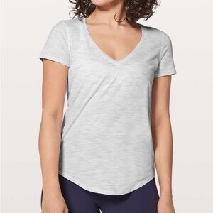 Lululemon Women's Love Tee V-Neck Top Space Dye Ice Gray Soft Casal Athletic